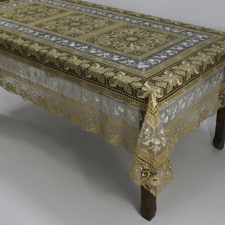 Garden Collection Tablecloth For Wedding